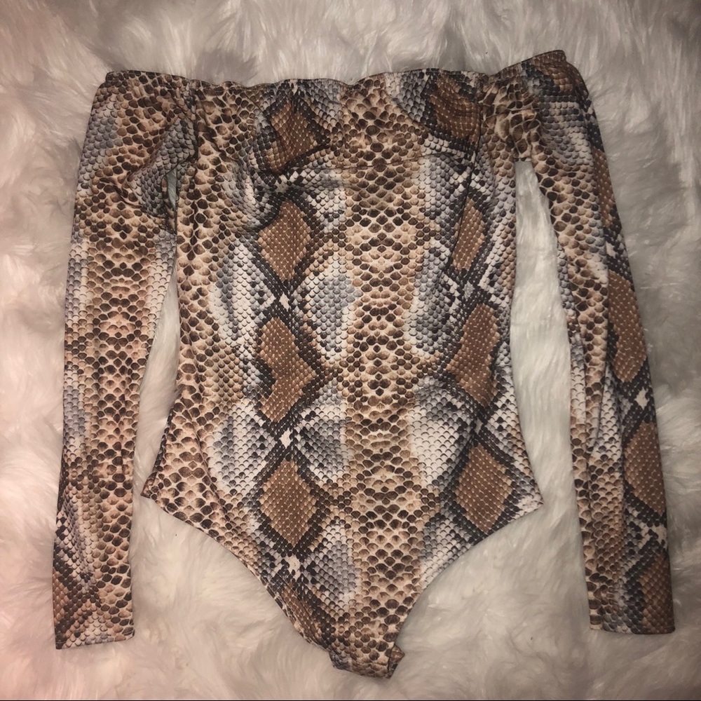 NWOT Snakeskin Off The Shoulder Thong Bodysuit